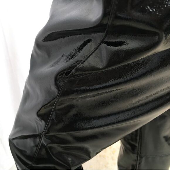 Maje Paveli Black Zipped Cuff High Rise Vinyl Cropped Trousers EUR 40 US 10 - Picture 5 of 11